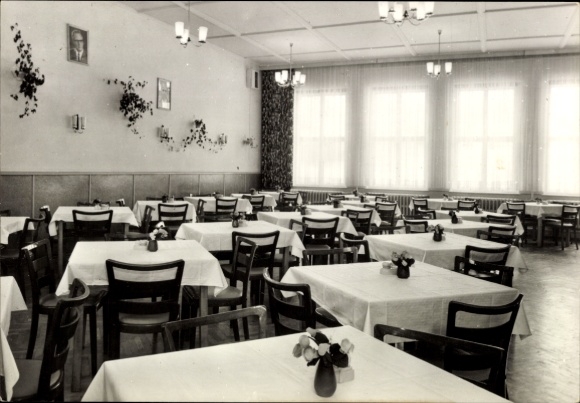 Postcard Oberhain Königsee in Thuringia, dining room, restaurant, tables with floral decorations, window front