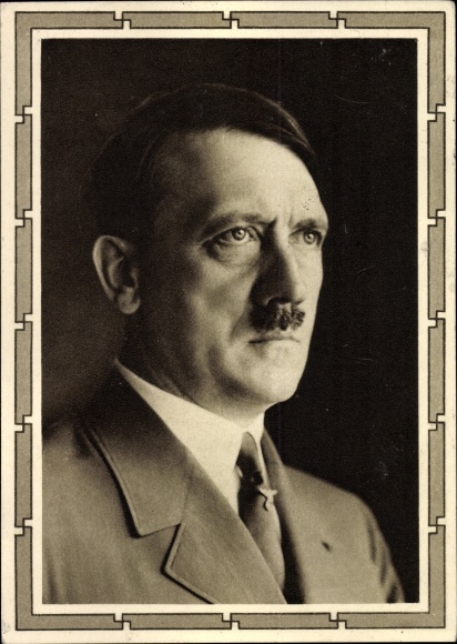 Ganzsachen Ak Führer und Reichskanzler Adolf Hitler, Portrait im Anzug