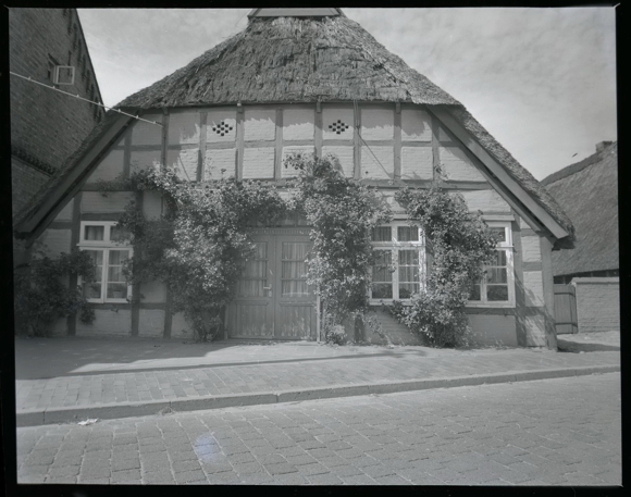 4 Zelluloid Negative Beverstedt in Niedersachsen, Kirche, Haus, Gastronomie