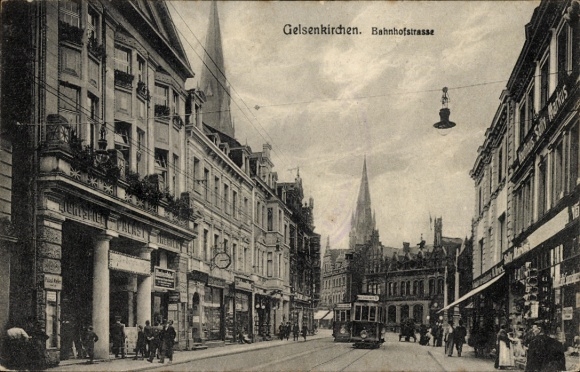 Postcard Gelsenkirchen in the Ruhr area, Bahnhofstraße, trams