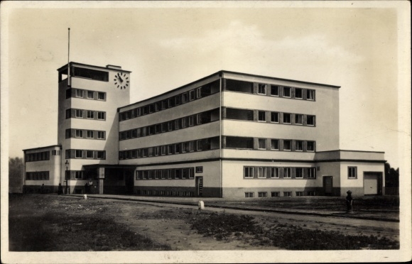 Postcard Frankfurt am Main, House of Youth, Hansa Allee 150