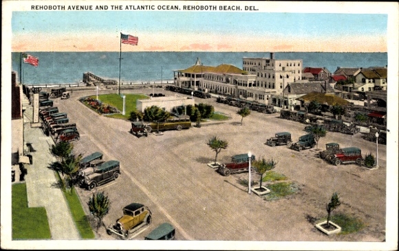 Ak Delaware USA, Rehoboth Avenue en de Atlantische Oceaan, strand