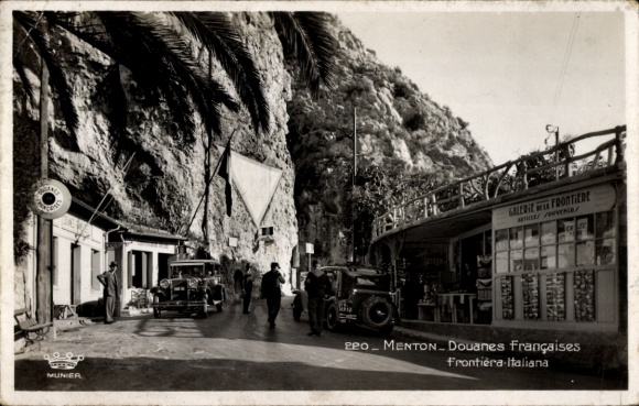 Postcard Menton Alpes Maritimes, party on the Italian border, shop