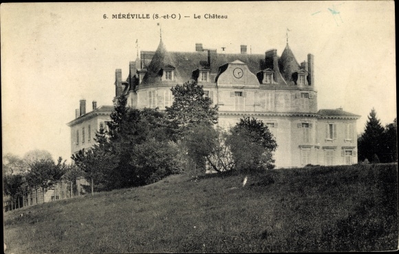 KP Méréville Essonne, Le Château