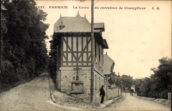 Ak Parmain Val-d’Oise, Haus am Weg, Kreuzung, stilvolle Architektur