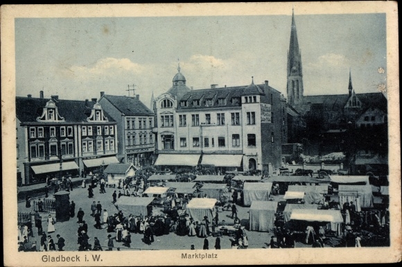 Postcard Gladbeck in the Ruhr area, marketplace, church, market stalls