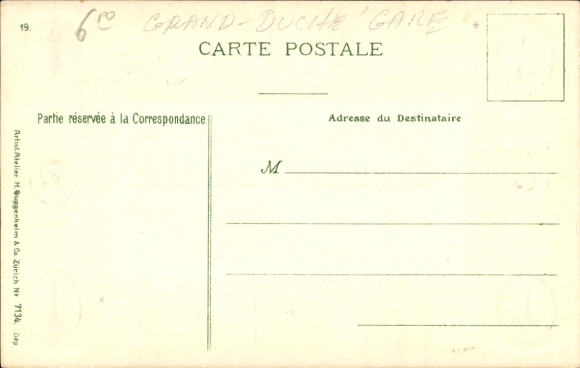 Embossed coat of arms passepartout Postcard Bettemburg Bettemburg Luxembourg, Gare, Perron