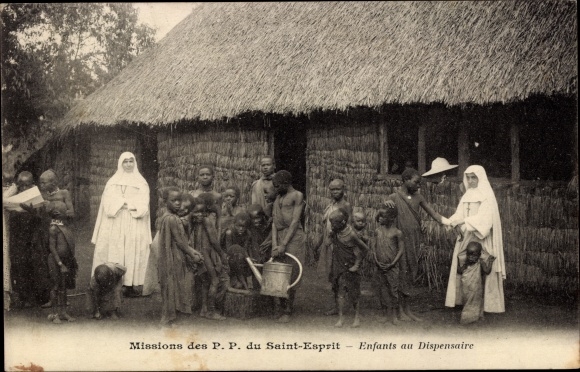 Postcard missions of the Holy Spirit PPs, children in the pharmacy