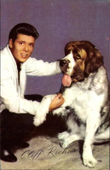 Postcard singer Cliff Richard, portrait with Saint Bernard