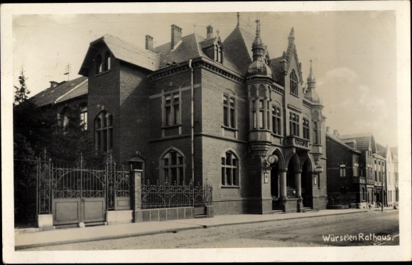 foto Ak Würselen Nordrhein-Westfalen, sectie bij het gemeentehuis