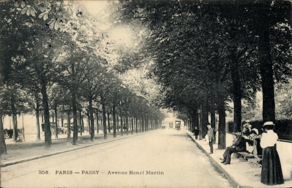 Ak Parijs XVI. Passy, Henri Martinlaan, laan