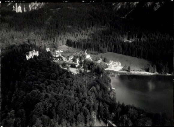 Photo Hohenschwangau Schwangau in the Ostallgäu, aerial photograph