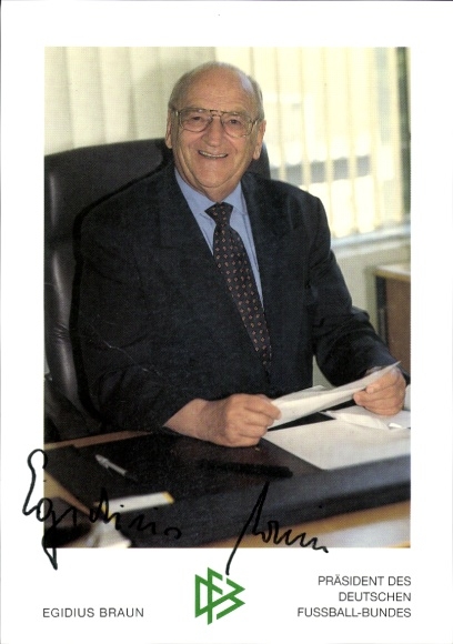 Ak Egidius Braun, Ehrenpräsident des Deutschen Fußball-Bundes, Autogramm