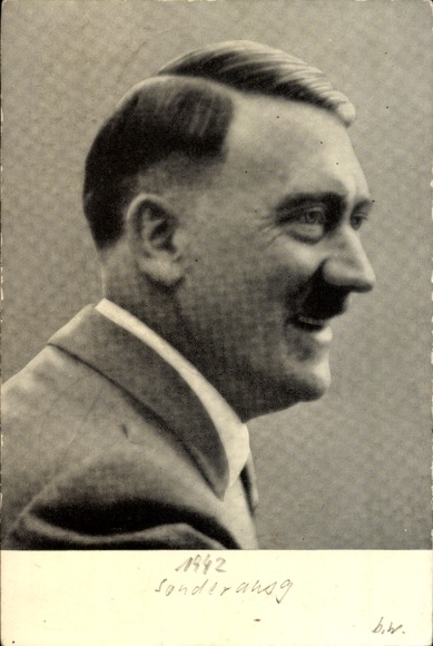 Postcard Führer and Reich Chancellor Adolf Hitler, Portrait, Men of the Time No. 92