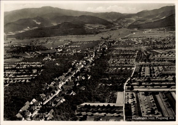 Postcard Denzlingen im Breisgau, aerial view of mountains in the background, city view
