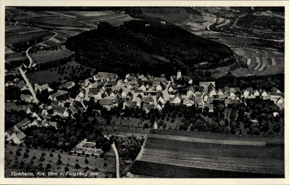 Ak Türkheim in Zwaben, luchtfoto van de wijk Ulm, landschap, gebouwen, vliegtuigzicht
