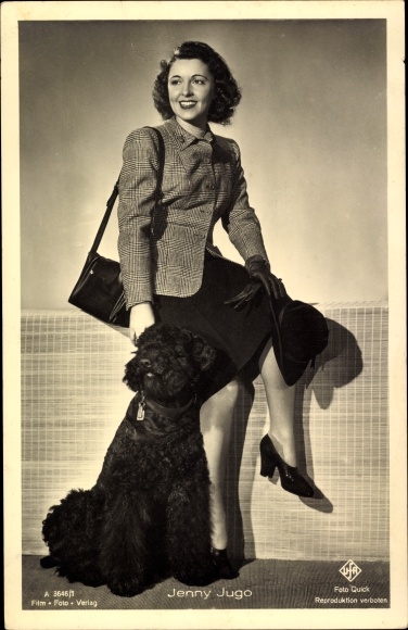 Postcard actress Jenny Jugo, dog