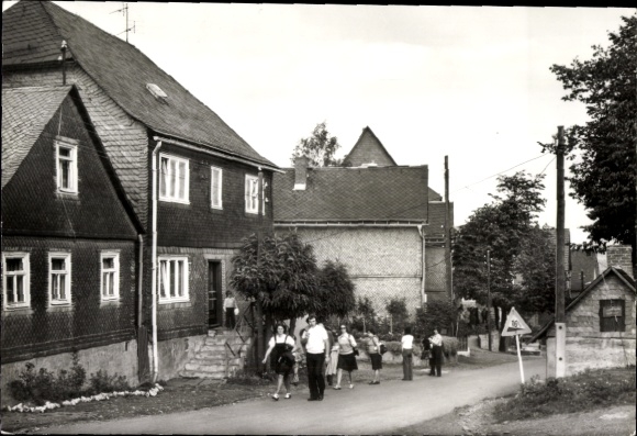 Postcard Meura in Thuringia, local road, passers-by