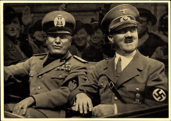 Postcard Führer and Reich Chancellor Adolf Hitler, Benito Mussolini, state meeting, men of the time 126