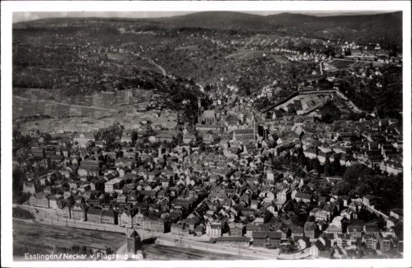 Ak Esslingen am Neckar, Aussicht auf Esslingen, Stadtansicht, Flugaufnahme