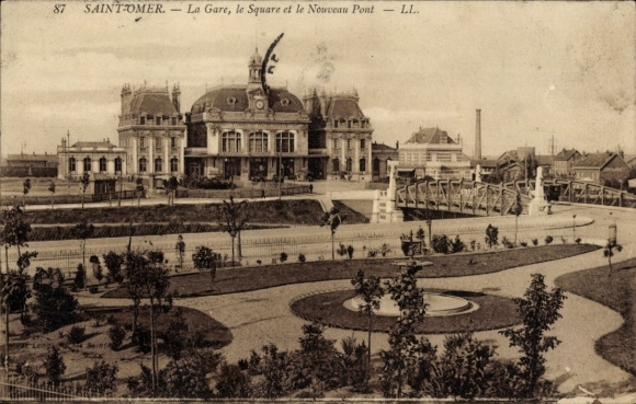 Postcard Saint Omer Pas de Calais, train station, new bridge, square