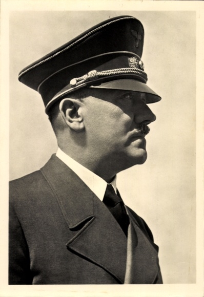 Ak Führer und Reichskanzler Adolf Hitler, Portrait im Profil, Photo Hoffmann 52