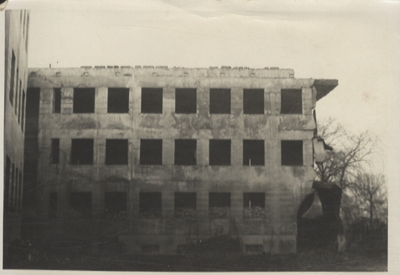 Original Foto Berlin Reinickendorf, Gebäude der Fa. GSW, um 1948,  ca. 12x17 cm