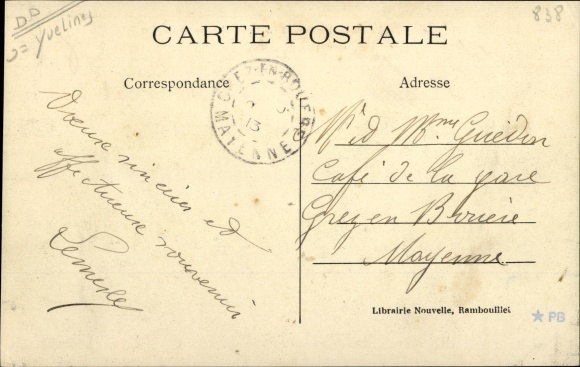 Postcard Rochefort en Yvelines, The entrance and the Church