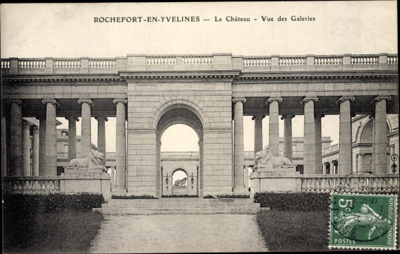 Postcard Rochefort en Yvelines, Chateau, View of the Galleries