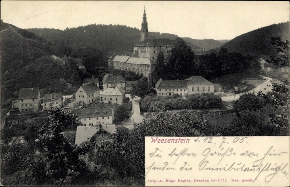 Ak Weesenstein Müglitztal in Saksen, uitzicht op de stad met het kasteel