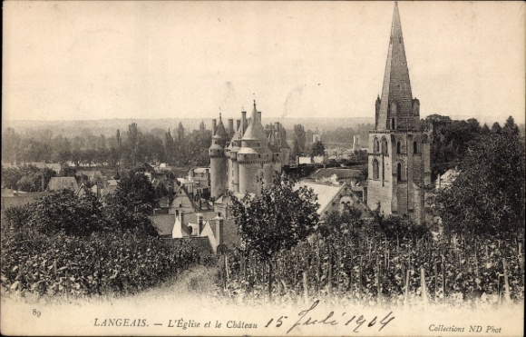 Ak Langeais Indre et Loire,  Kirche, Schloss, Weinberge, Poststempel, 15 Juli 1964