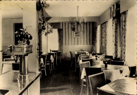 Postcard Tambach Dietharz in Thuringia, FDGB recreation home 8 March, dining room