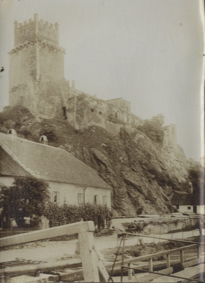 Original photo of Melk on the Danube, Lower Austria, Weitenegg Castle ruins, around 1900