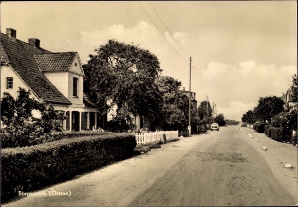 Postcard Börgerende Rethwisch Mecklenburg Western Pomerania, street section