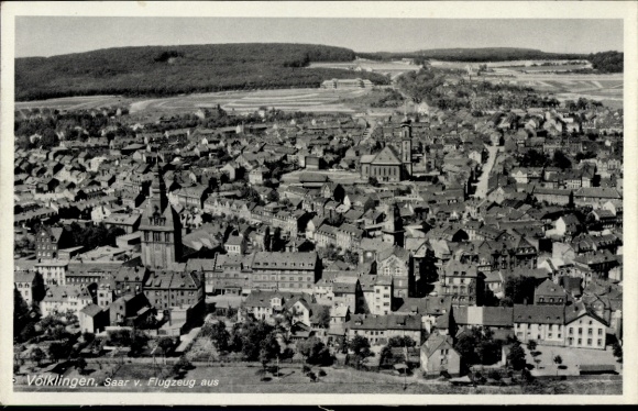 Ak Völklingen im Saarland, Fliegeraufnahme