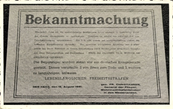 Photo Postcard Aiding the Enemy, Treason in National Socialism