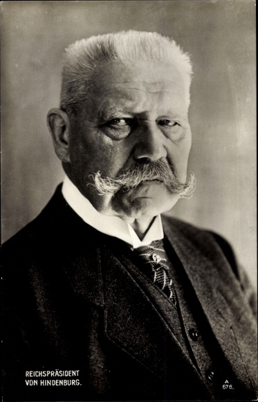 Postcard President of the Reich Paul von Hindenburg, portrait