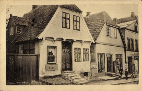 Postcard Neustadt in Holstein, Brückenstraße, H. Lange, shop