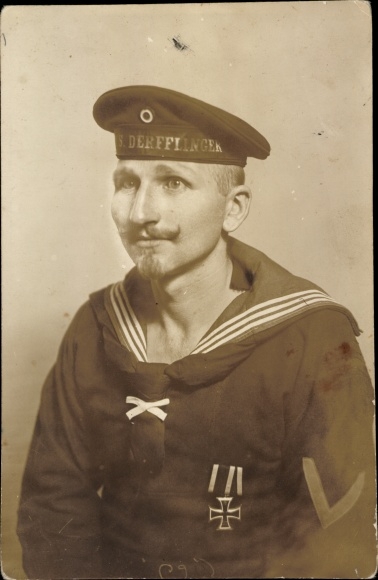 zdjęcie Ak Niemiecki marynarz w mundurze, SMS Derfflinger, Żelazny Krzyż II, Cesarska Marynarka Wojenna
