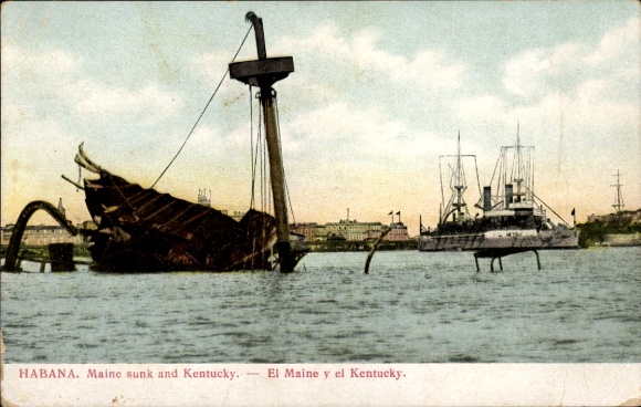 Ak Habana Havanna Kuba, USS Maine sunk and USS Kentucky, Amerikanische Kriegsschiffe im Hafen, Wrack