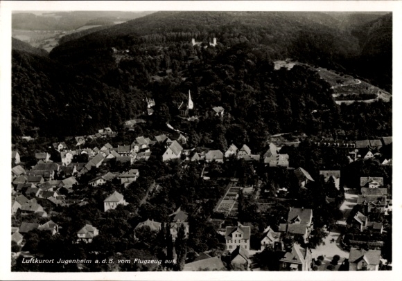 Ak Jugenheim an der Bergstraße Hessen, Luftaufnahme, Häuseransicht, Wald, Kirchen, Flugzeugaufnah