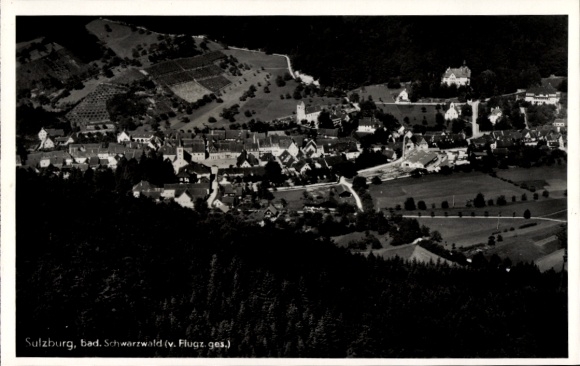 KP Sulzburg w regionie Markgräflerland Kąpać Schwarzwald, widok lotniczy Sulzburga w Schwarzwaldzie, ansch