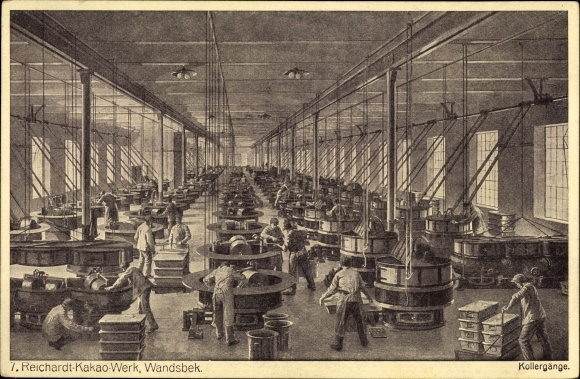 PC Hamburg Wandsbek, Reichardt cocoa factory, interior view, pan mills, workers, machines