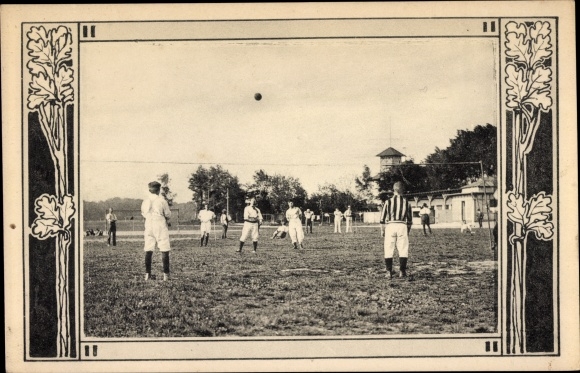 Passepartout Postcard men in volleyball