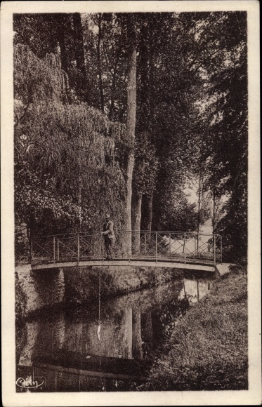 Ak Savigny sur Orge Essonne, Une passerelle sur l'Orge