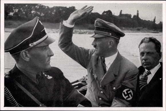 Collective picture Germany awakens 182 Hitler, Heinrich Hoffmann, Godesberg Rhine, SS main group leaders