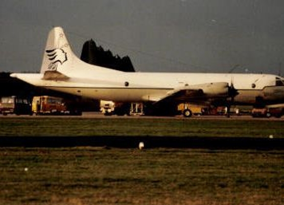 Set von 71 Fotos Flugzeuge und  Hubschrauber