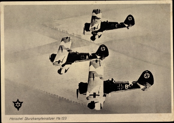 Postcard Deutsche Luftwaffe, dive bombers Henschel Hs 123 A, Stuka squadron 165