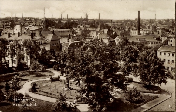 Ak Limbach Oberfrohna in Sachsen, Gesamtansicht, Stadtansicht,  Architektur, Grünflächen