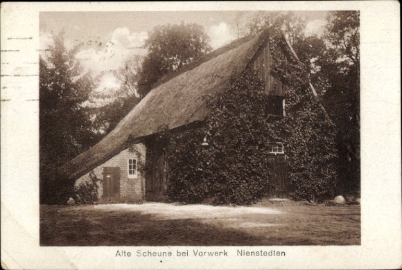 PC Hamburg Altona Nienstedten, old barn near the Vorwerk